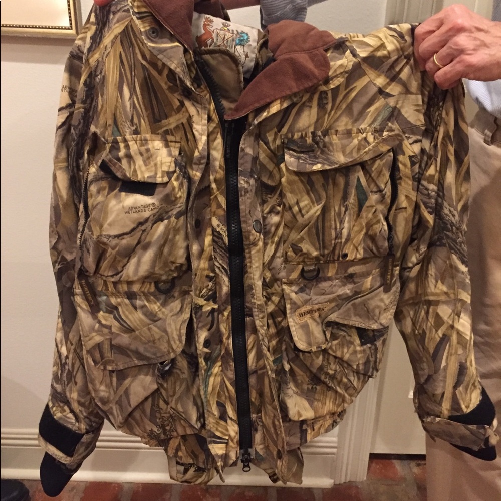 Men’s Herter’s camo jacket size M